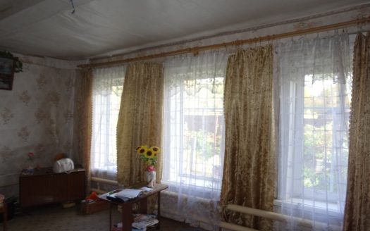 Часть дома с земельным участком на Лежневской
